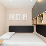 Premium Garden Escape By Belmont Realty *